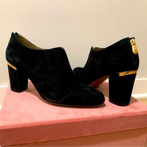 Comfy business stylish heel.